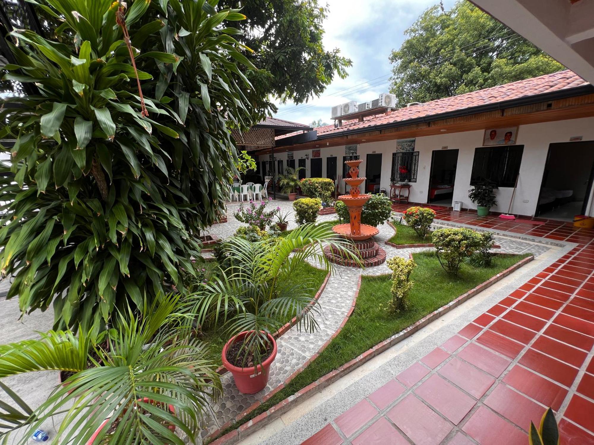 Hotel Colonial วิลญาเวียคา ภายนอก รูปภาพ